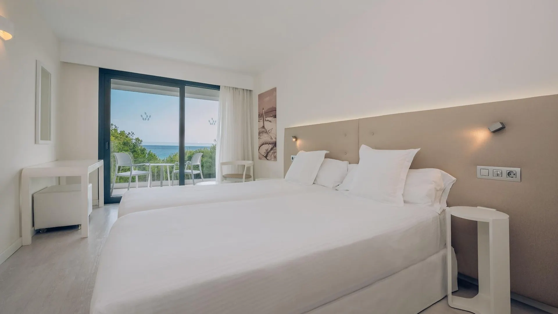 Iberostar Waves Cala Millor - Adults Only Hotel Spain
