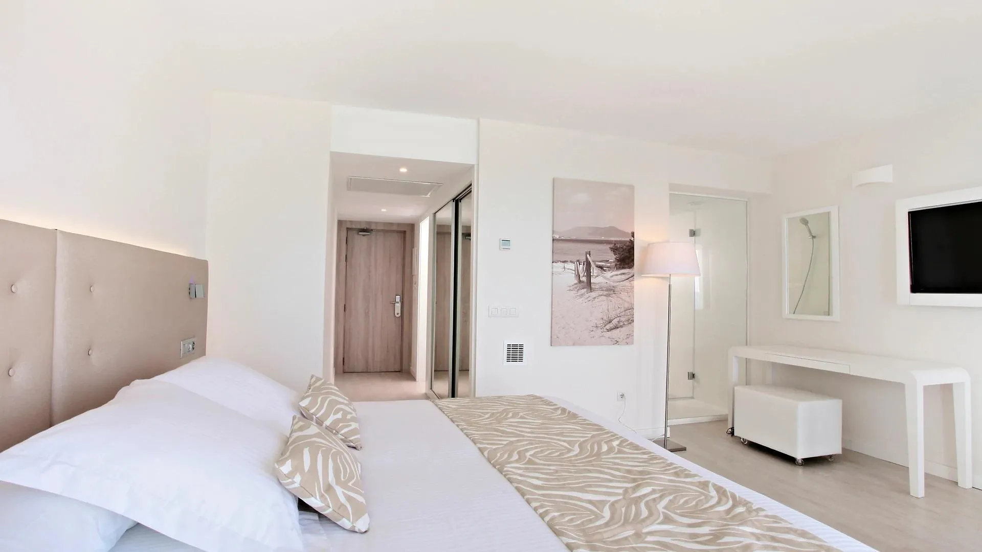 Iberostar Waves Cala Millor - Adults Only Hotel 4*, Cala Millor (Mallorca)