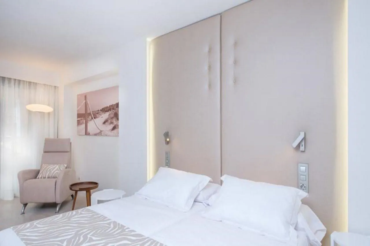 Iberostar Waves Cala Millor - Adults Only Hotel  Cala Millor (Mallorca)